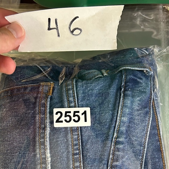 Abercrombie & Fitch the 90s Straight Mid Rise Curve Love Blue Jeans 31/12x 29 - Picture 14 of 14